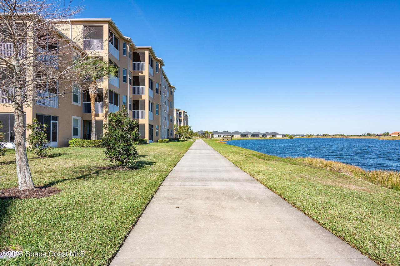 https://bt-photos.global.ssl.fastly.net/spacecoast/1280_boomver_1_1066434-2.jpg