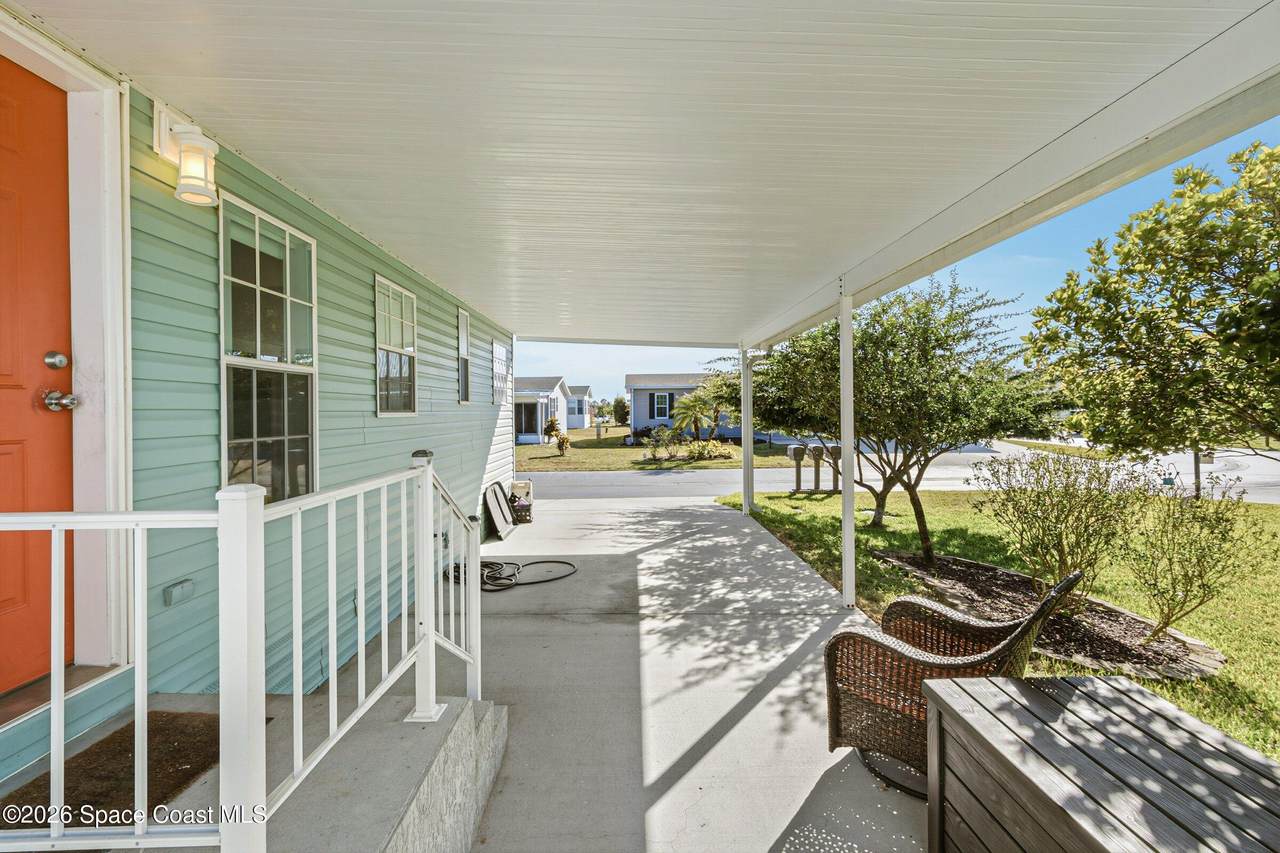 https://bt-photos.global.ssl.fastly.net/spacecoast/1280_boomver_1_1066833-2.jpg