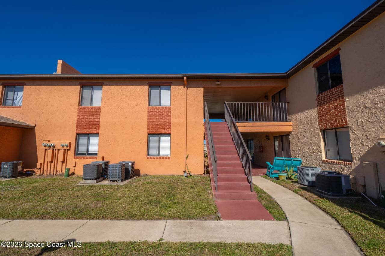 232 San Juan Circle - Photo 1