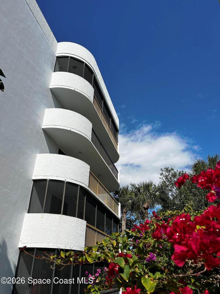 https://bt-photos.global.ssl.fastly.net/spacecoast/1280_boomver_1_1067439-2.jpg