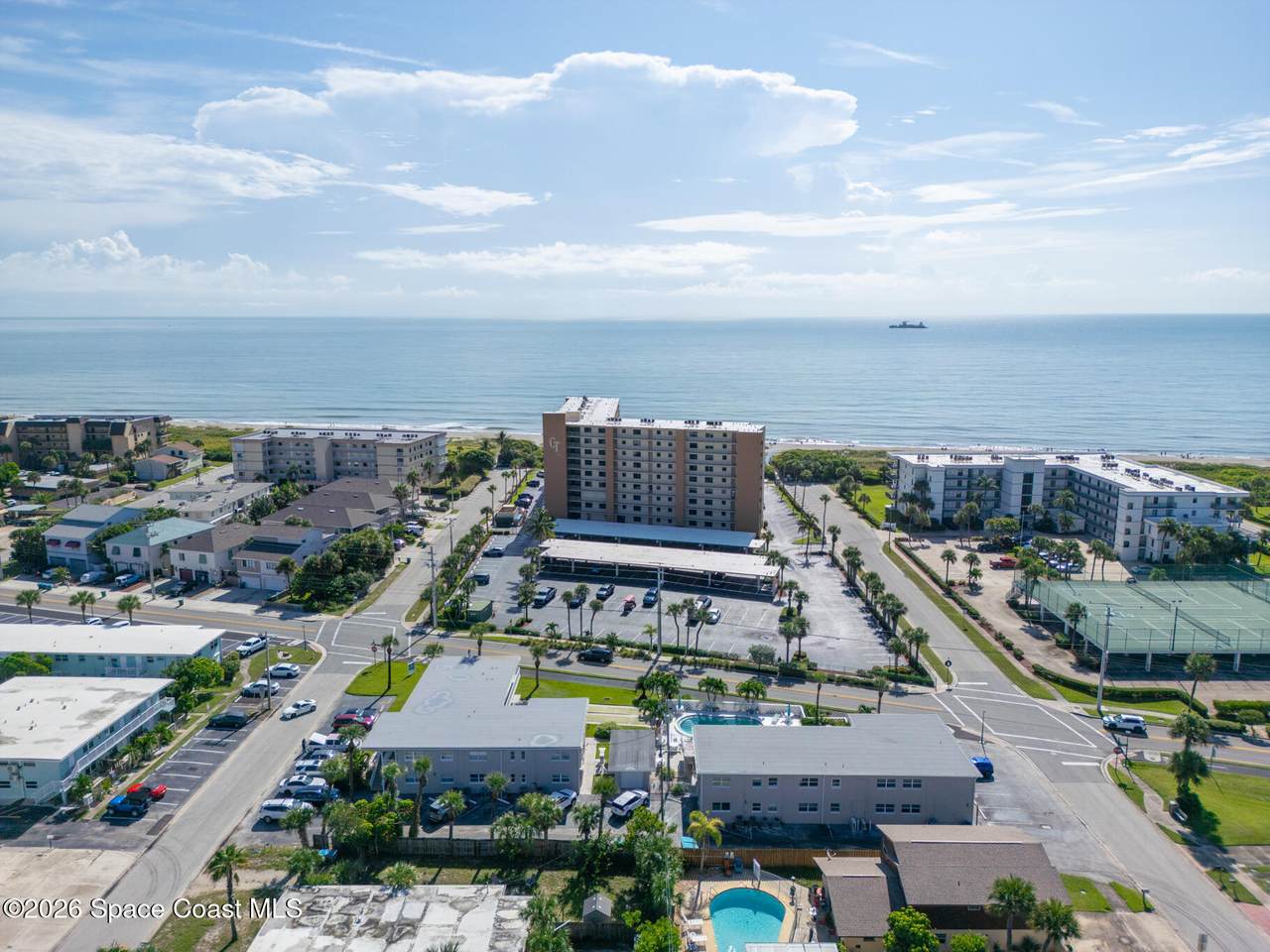 https://bt-photos.global.ssl.fastly.net/spacecoast/1280_boomver_1_1067580-2.jpg