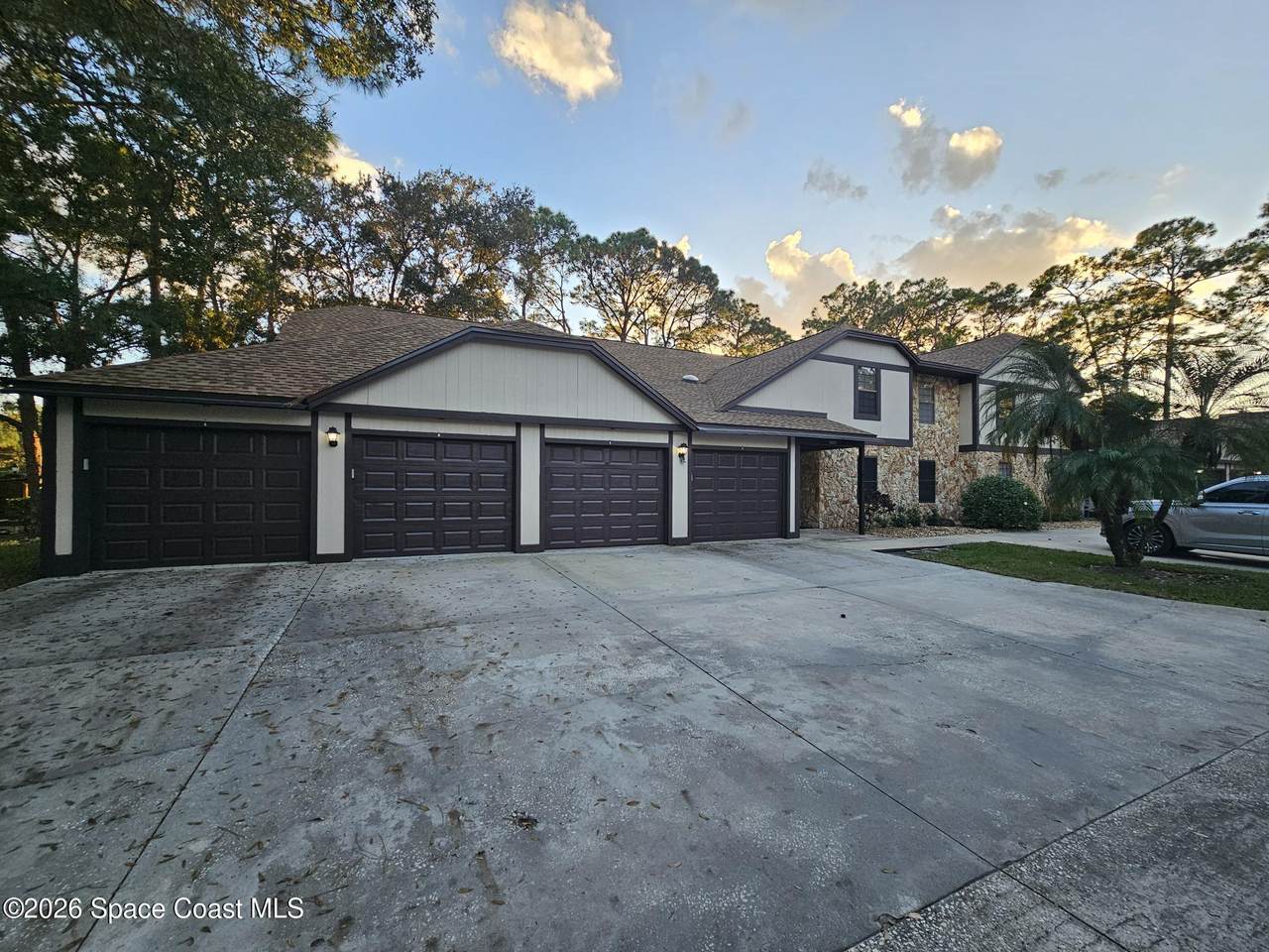 9002 Brighton Court - Photo 1