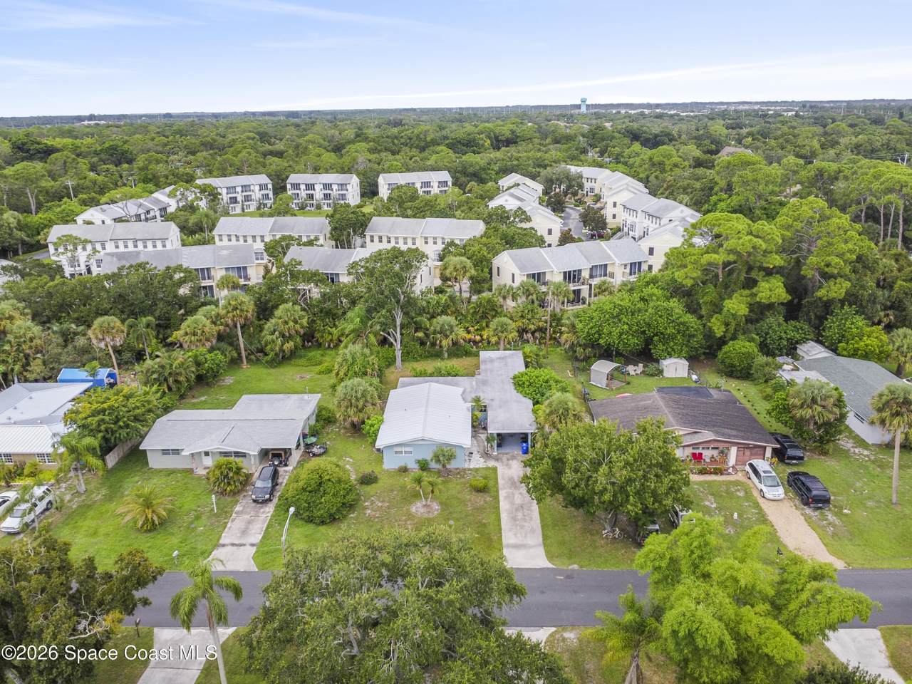 https://bt-photos.global.ssl.fastly.net/spacecoast/1280_boomver_1_1067645-2.jpg