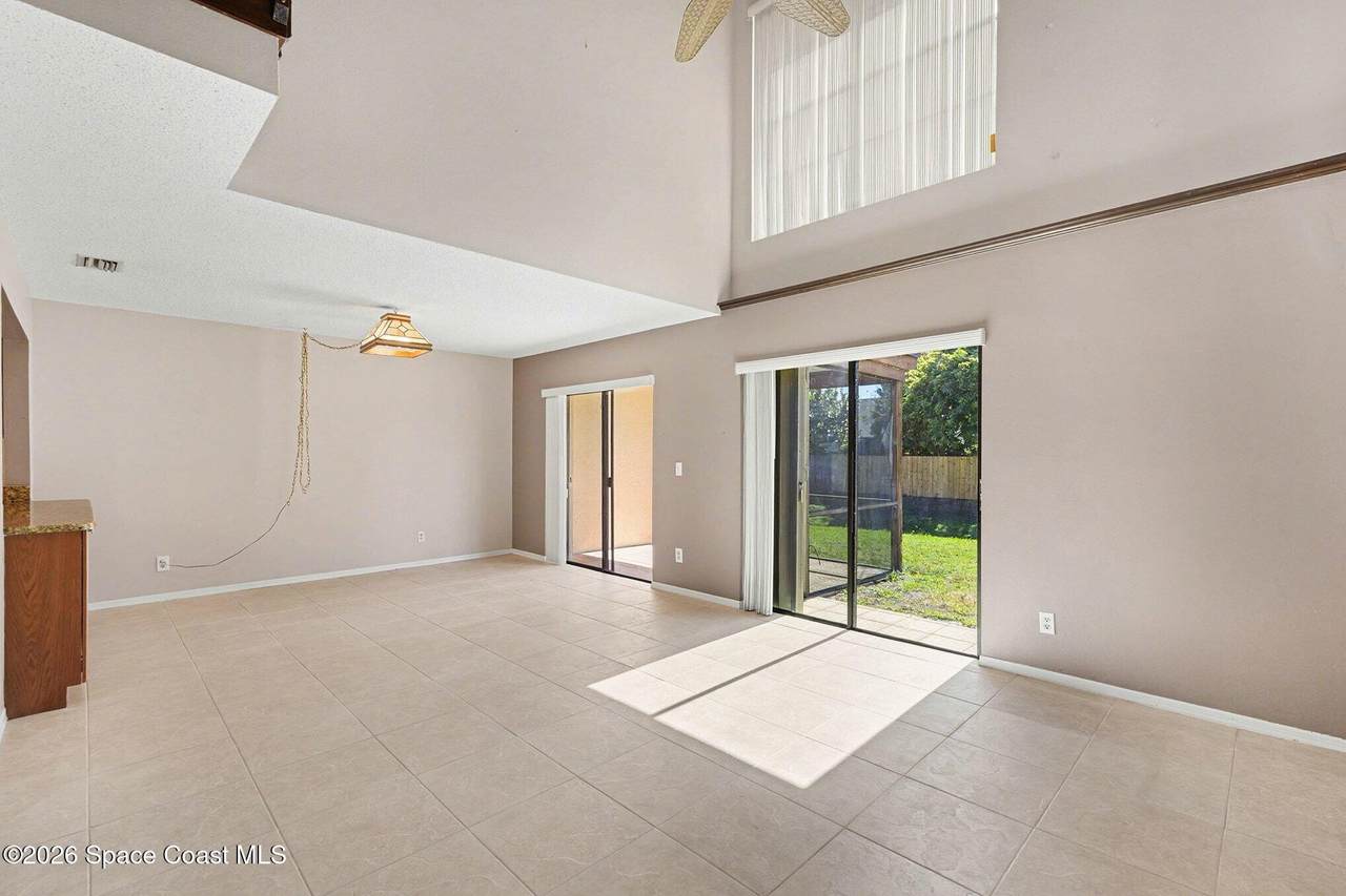 https://bt-photos.global.ssl.fastly.net/spacecoast/1280_boomver_1_1067886-2.jpg