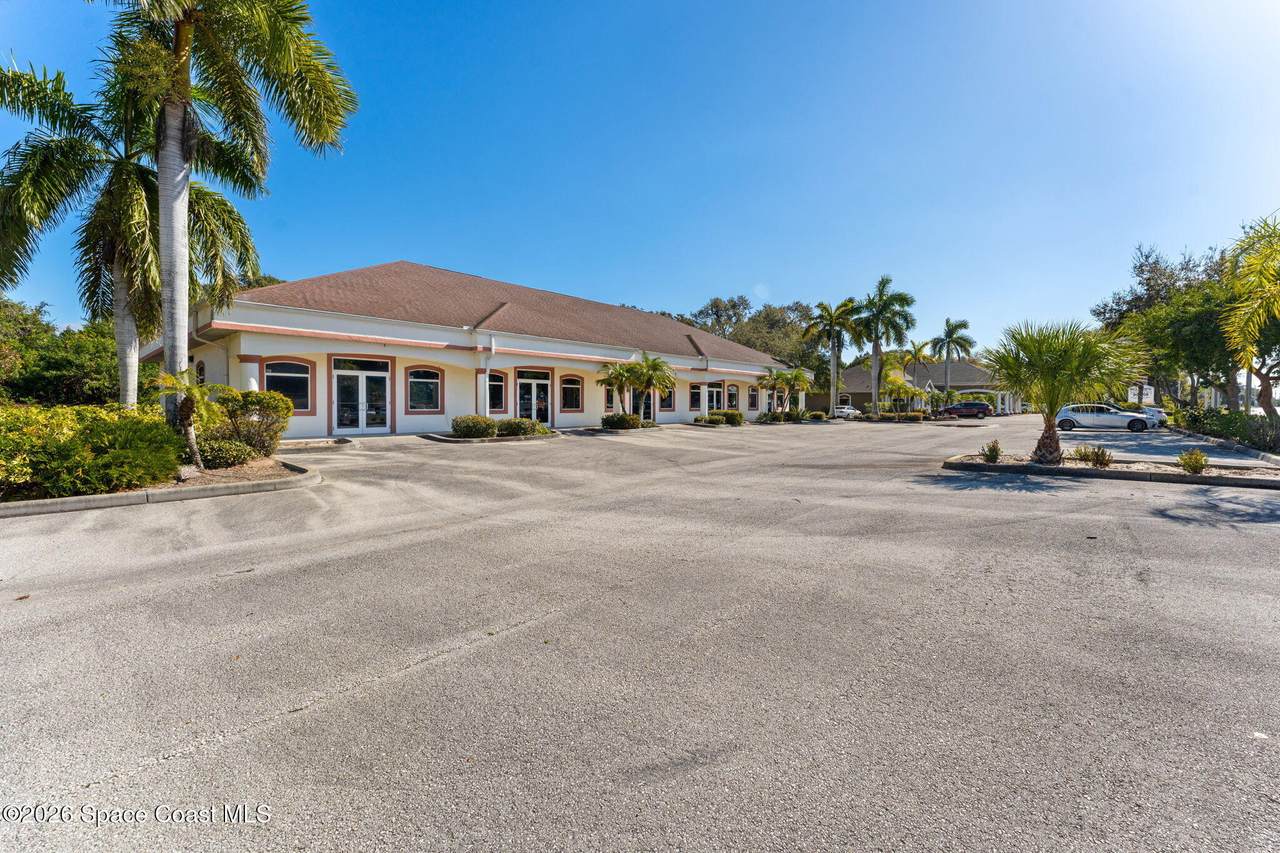 https://bt-photos.global.ssl.fastly.net/spacecoast/1280_boomver_1_1068066-2.jpg