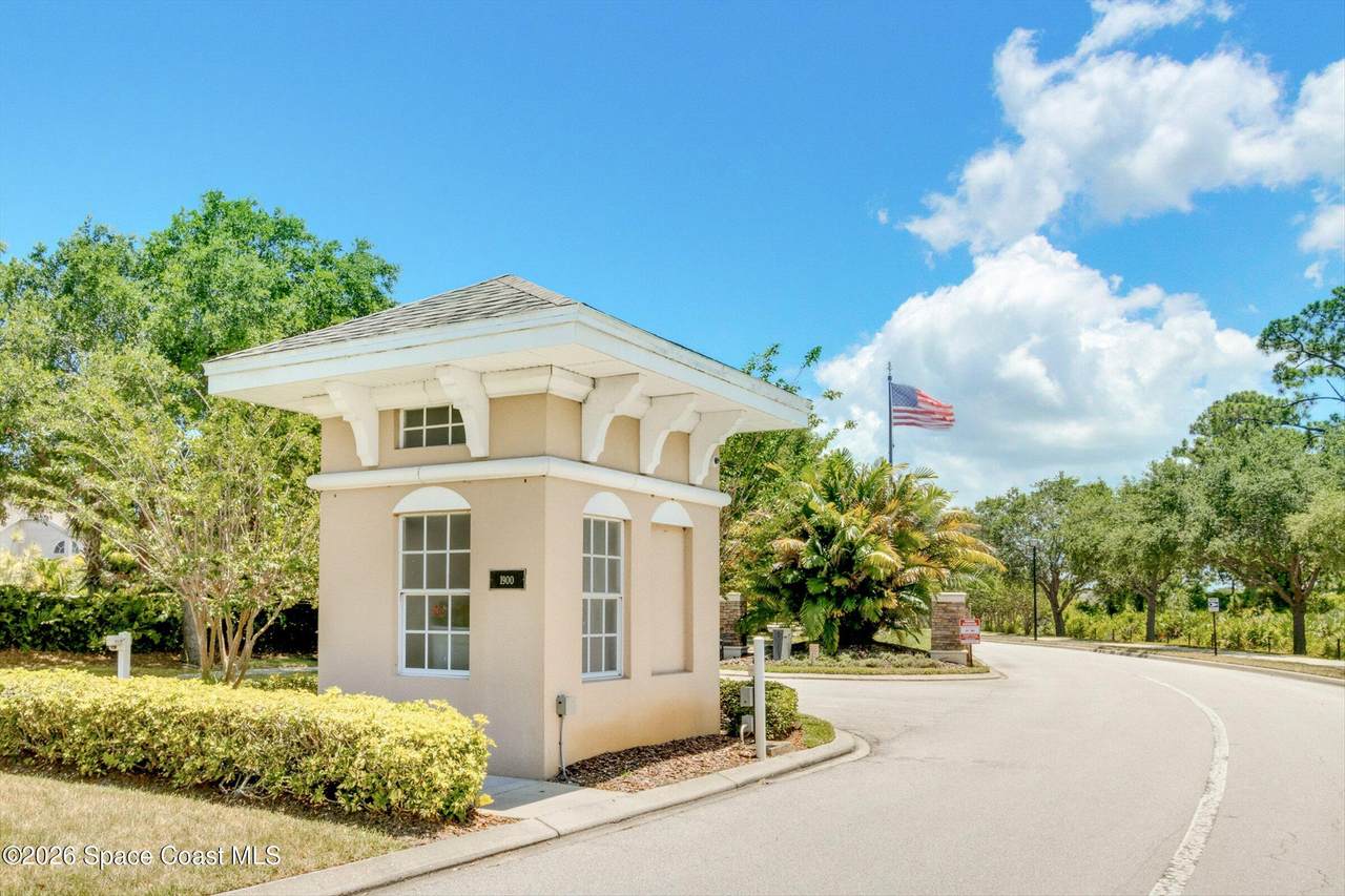 https://bt-photos.global.ssl.fastly.net/spacecoast/1280_boomver_1_1068071-2.jpg
