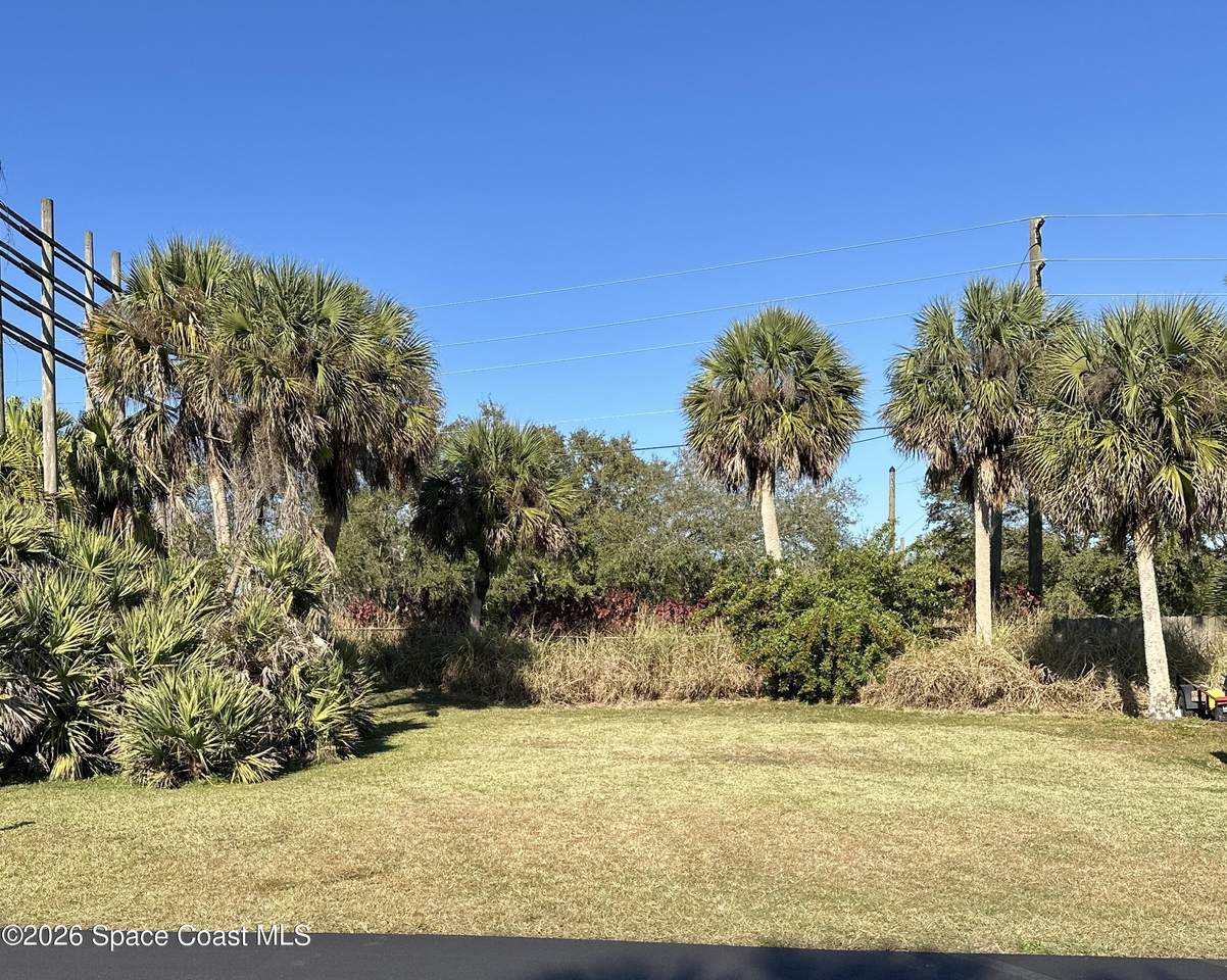 201 Flamingo Drive - Photo 1