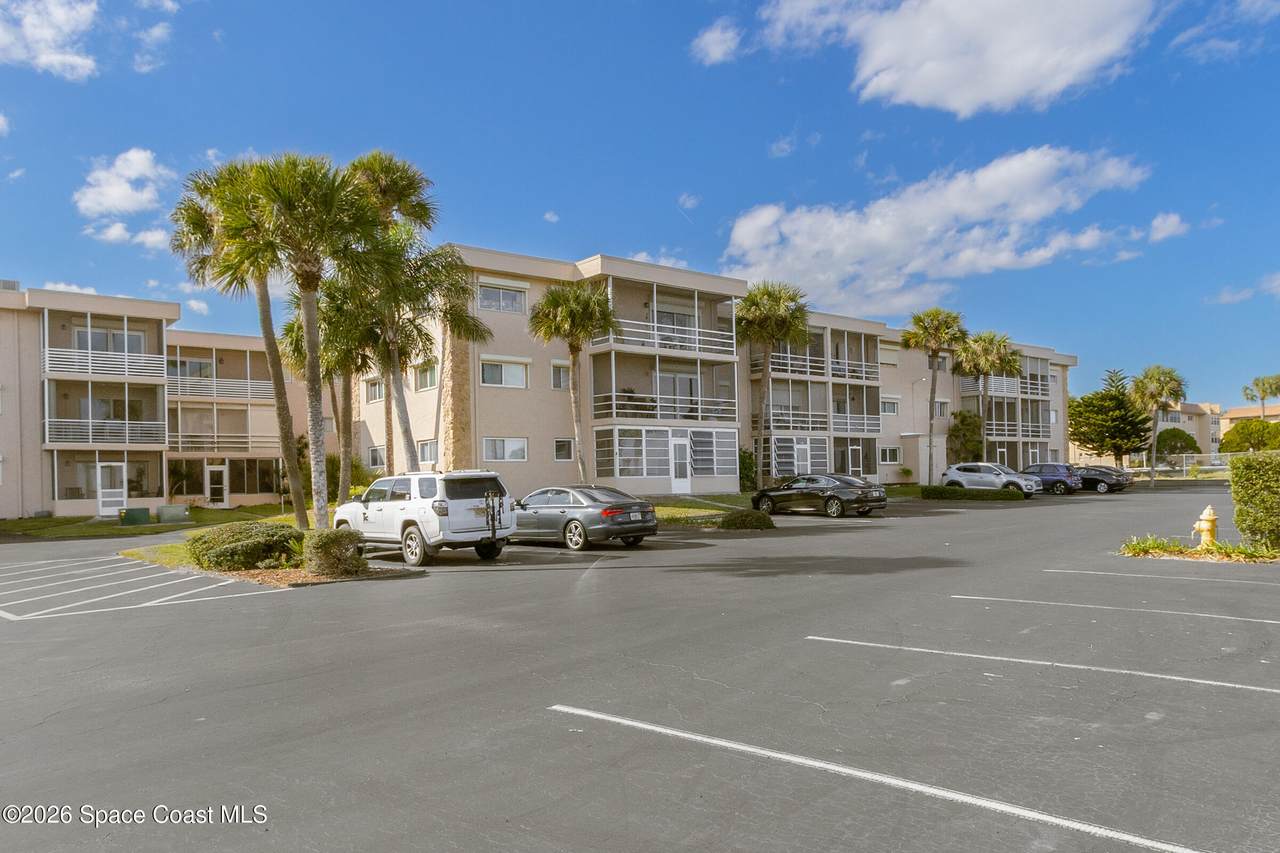 https://bt-photos.global.ssl.fastly.net/spacecoast/1280_boomver_1_1068152-2.jpg
