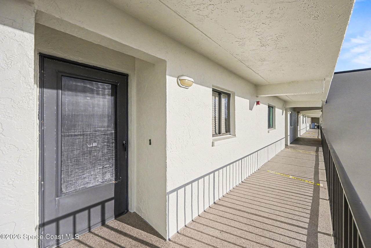 1455 Jimmy Buffett Memorial Highway - Photo 1