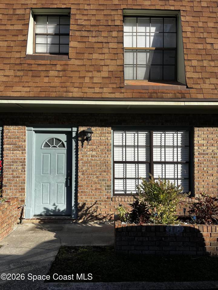 1300 Arlington Lane - Photo 1