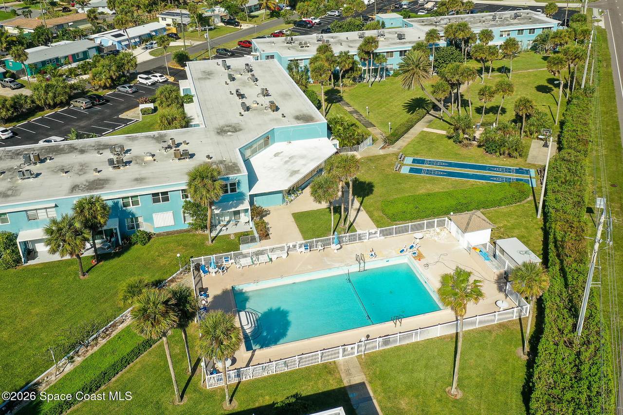 55 Sea Park Boulevard - Photo 1