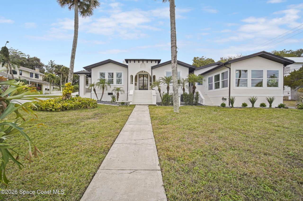 https://bt-photos.global.ssl.fastly.net/spacecoast/1280_boomver_1_1068428-2.jpg