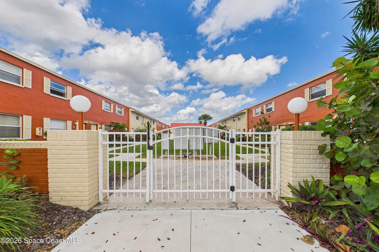 50 Needle Boulevard - Photo 1