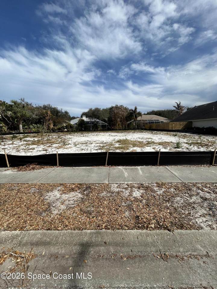 760 Nightingale Drive - Photo 1