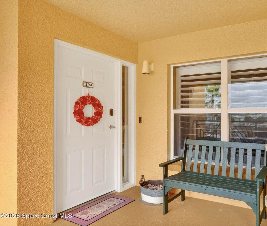 https://bt-photos.global.ssl.fastly.net/spacecoast/1280_boomver_1_1069556-2.jpg