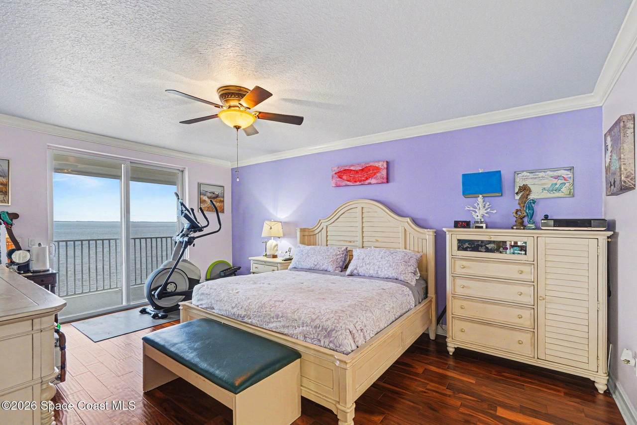 https://bt-photos.global.ssl.fastly.net/spacecoast/1280_boomver_1_1069628-2.jpg