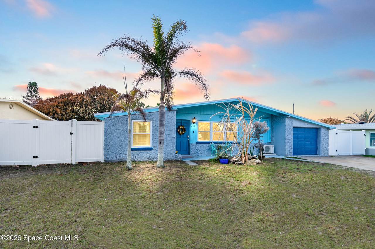 251 Avenida Del Sol - Photo 1