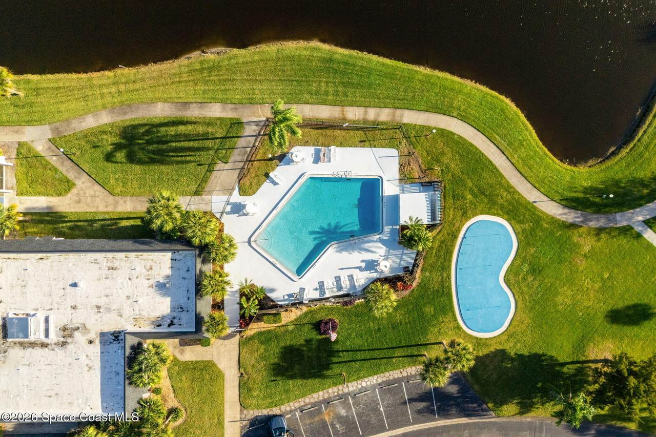 https://bt-photos.global.ssl.fastly.net/spacecoast/1280_boomver_1_1069759-2.jpg