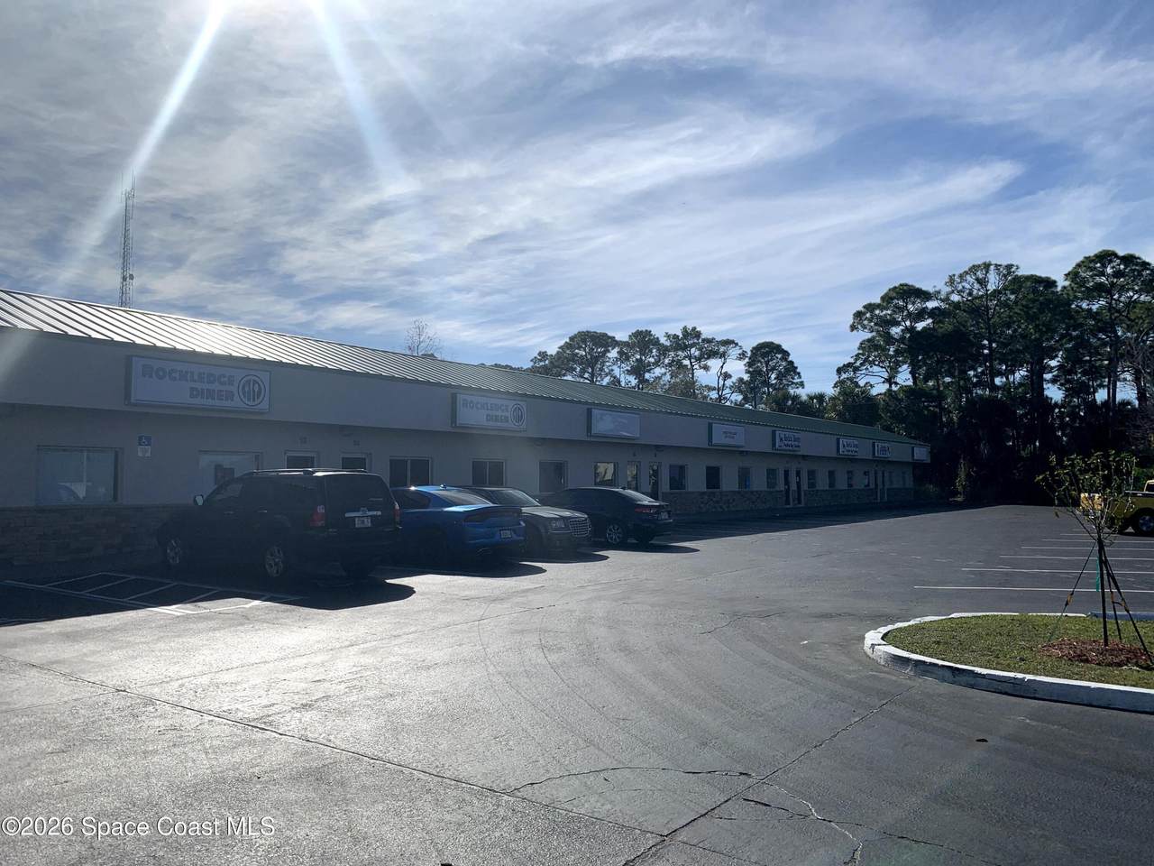 561 Barton Boulevard - Photo 1