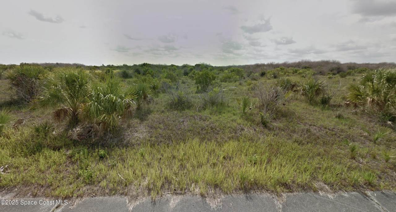 1830 Camilo Circle - Photo 1