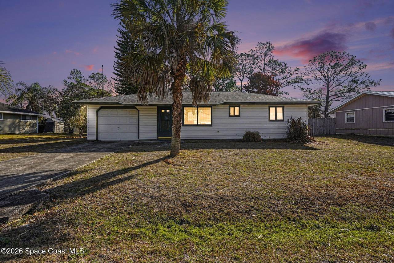 213 Bayshore Avenue - Photo 1