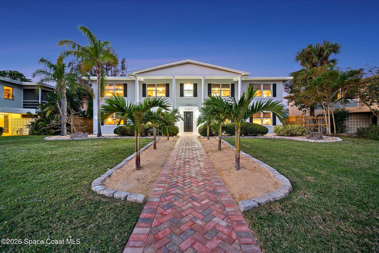 1032 Park Drive - Photo 1