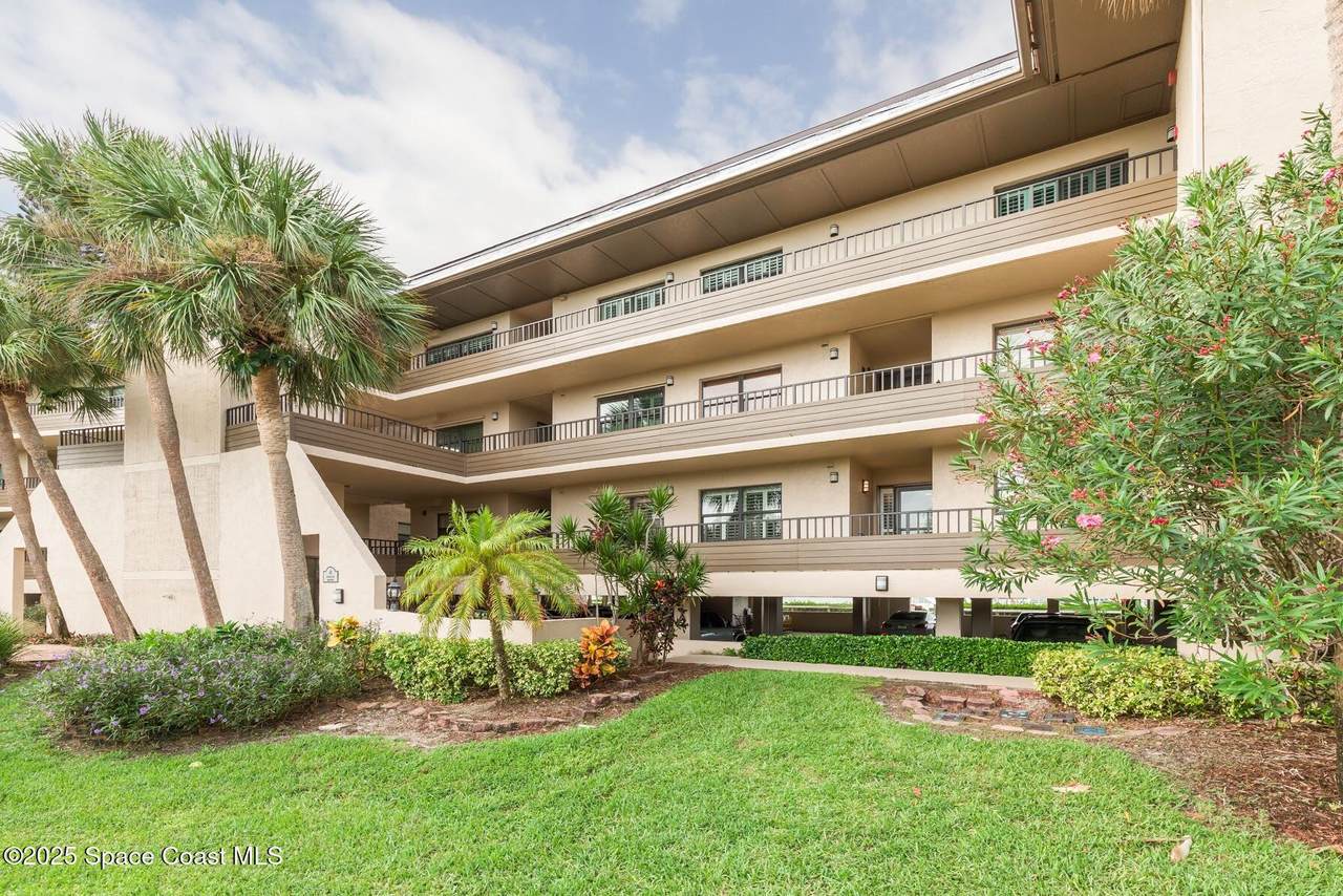 18 Marina Isles Boulevard - Photo 1