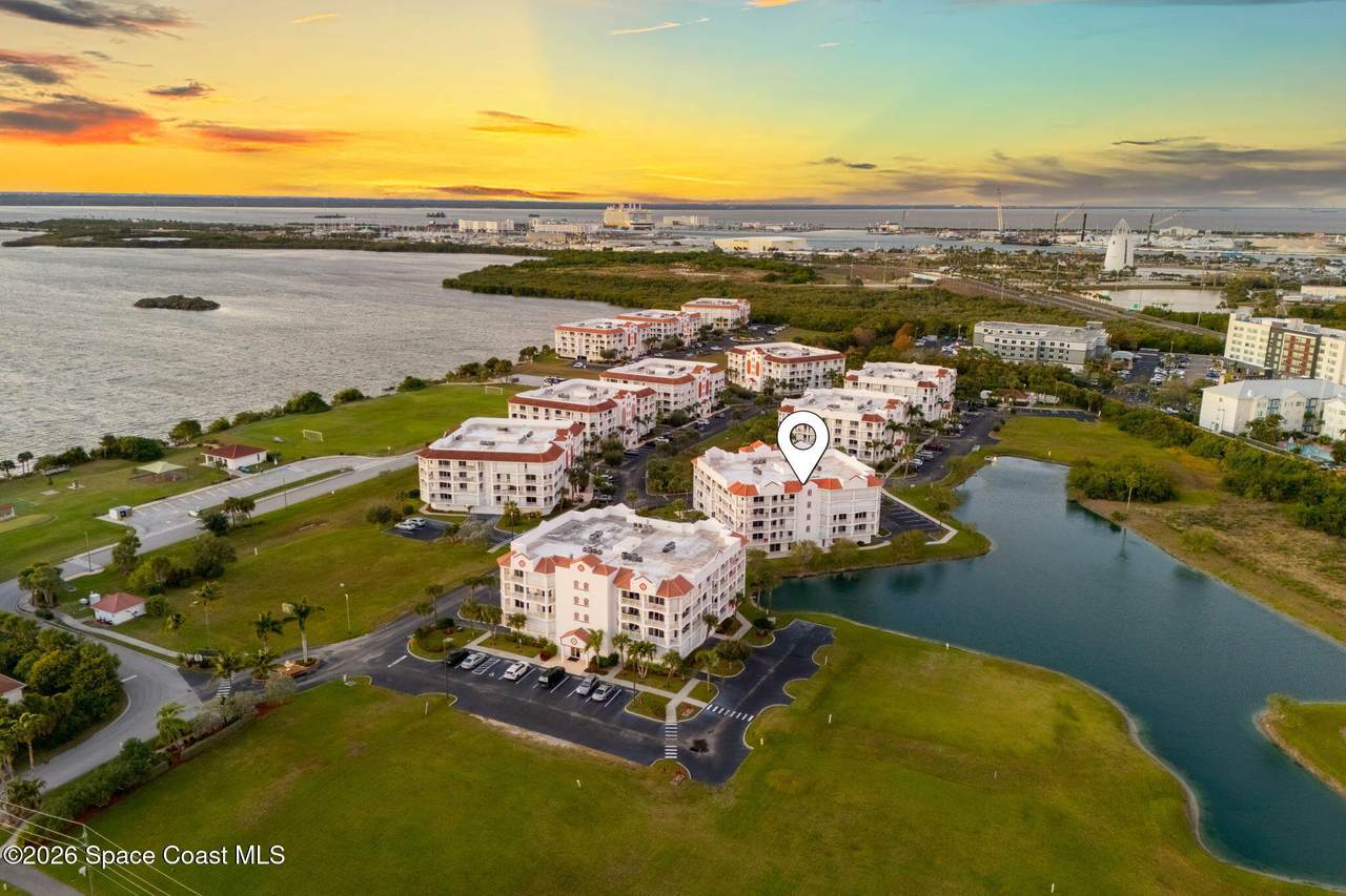 https://bt-photos.global.ssl.fastly.net/spacecoast/1280_boomver_1_1070582-2.jpg