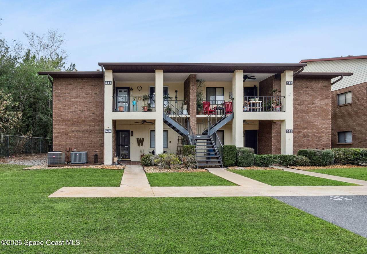 541 Belltower Avenue - Photo 1