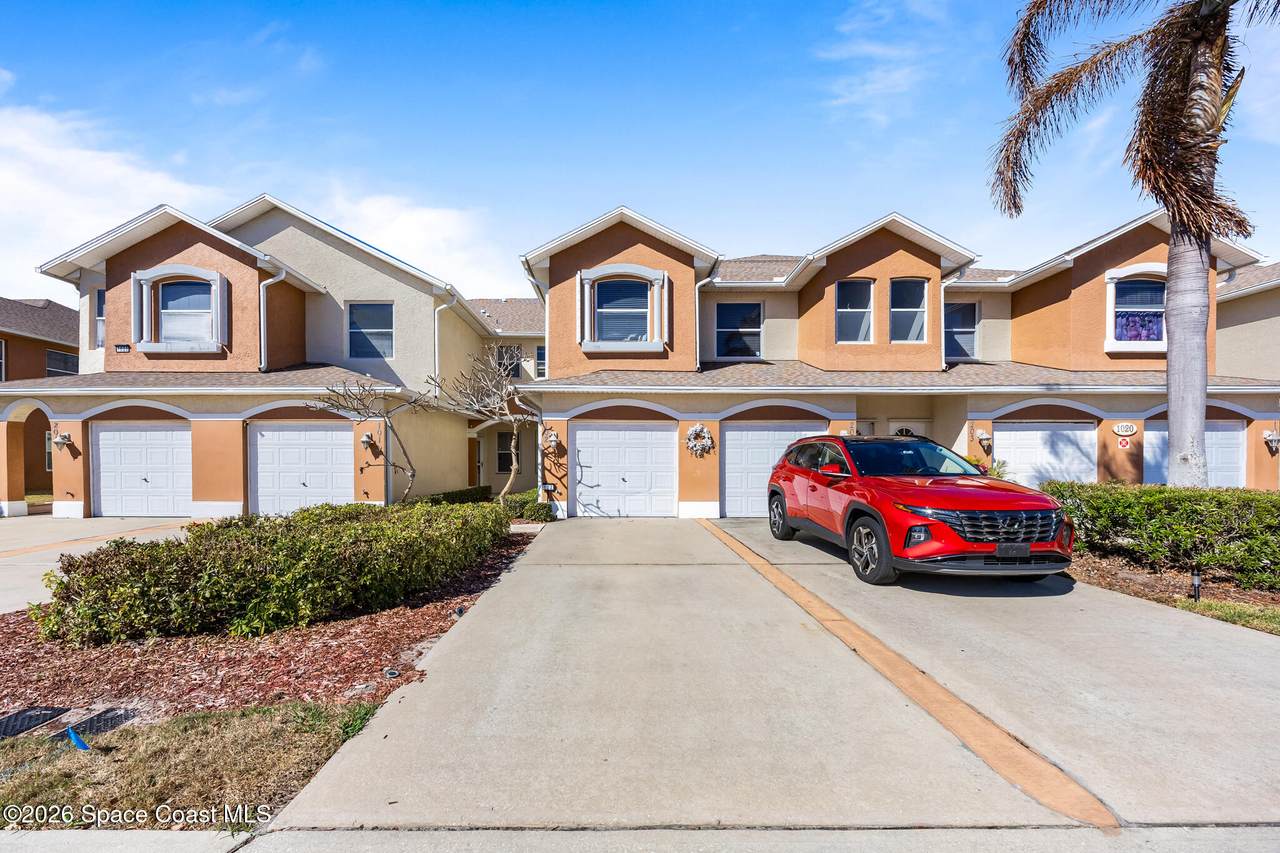 1020 Venetian Drive - Photo 1