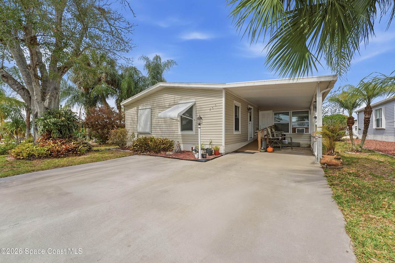 https://bt-photos.global.ssl.fastly.net/spacecoast/1280_boomver_1_1070812-2.jpg