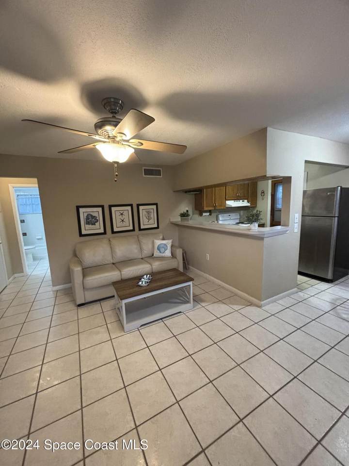https://bt-photos.global.ssl.fastly.net/spacecoast/1280_boomver_1_1070817-2.jpg