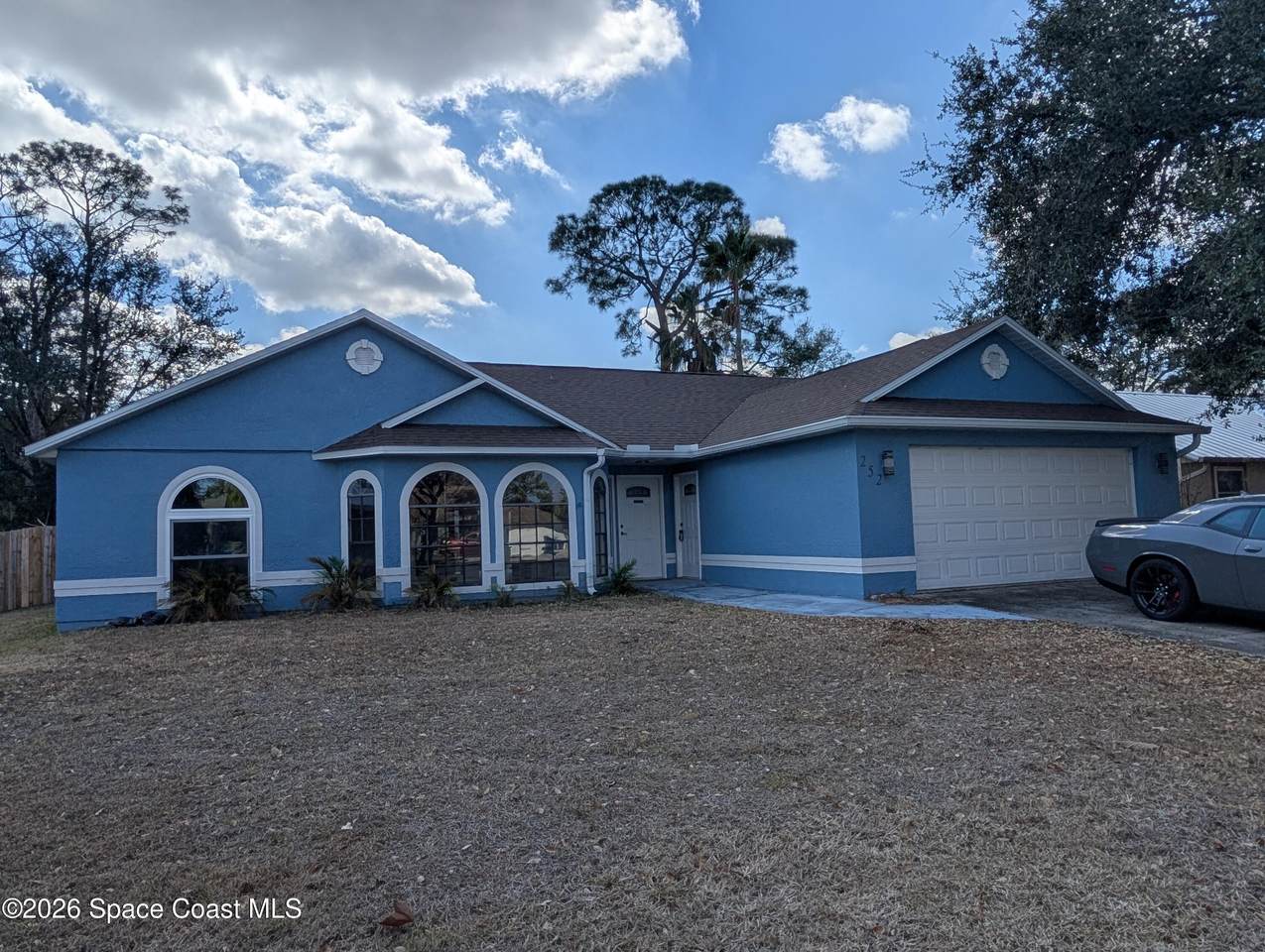 252 Emerson Drive - Photo 1