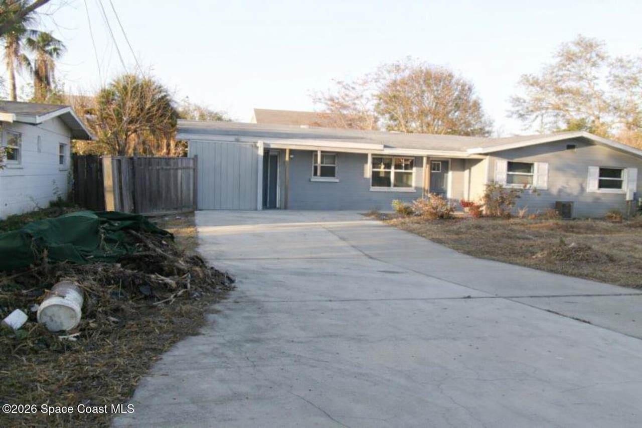 2100 Leewood Boulevard - Photo 1