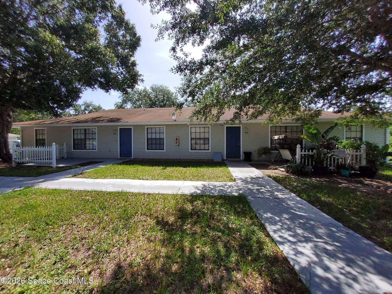 430 Thor Avenue - Photo 1