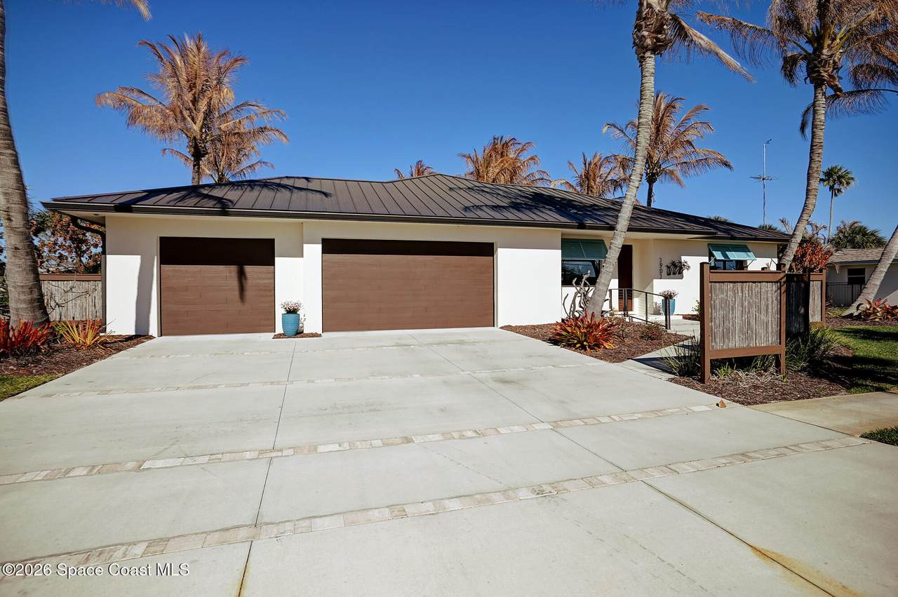 1901 Cedar Lane - Photo 1
