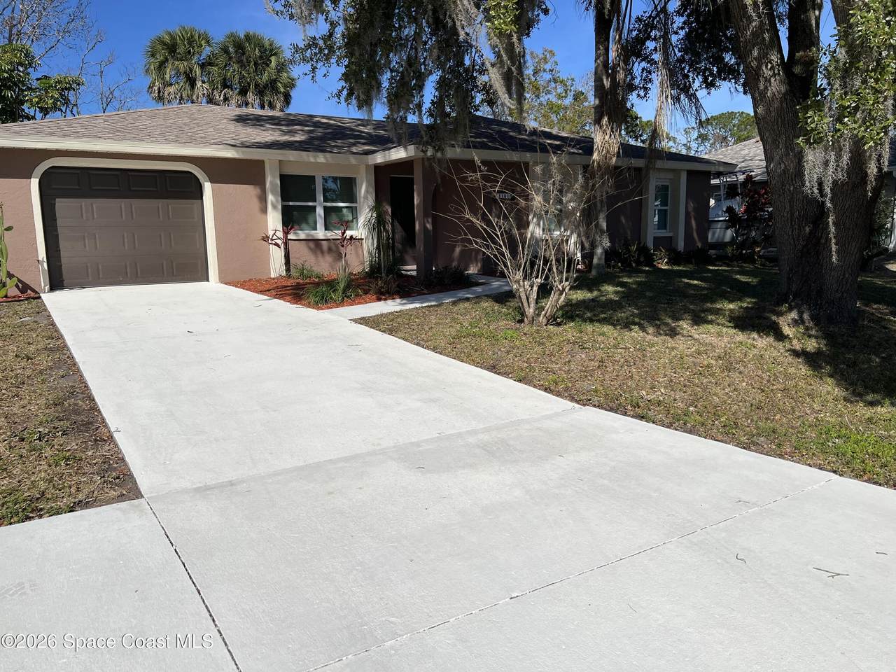 https://bt-photos.global.ssl.fastly.net/spacecoast/1280_boomver_1_1071463-2.jpg