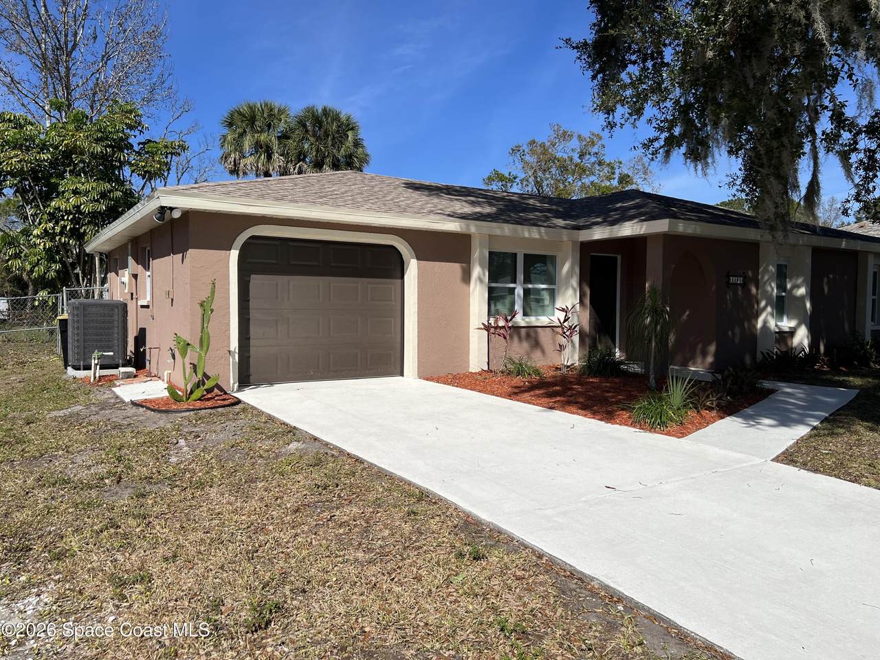 https://bt-photos.global.ssl.fastly.net/spacecoast/1280_boomver_1_1071463-2.jpg