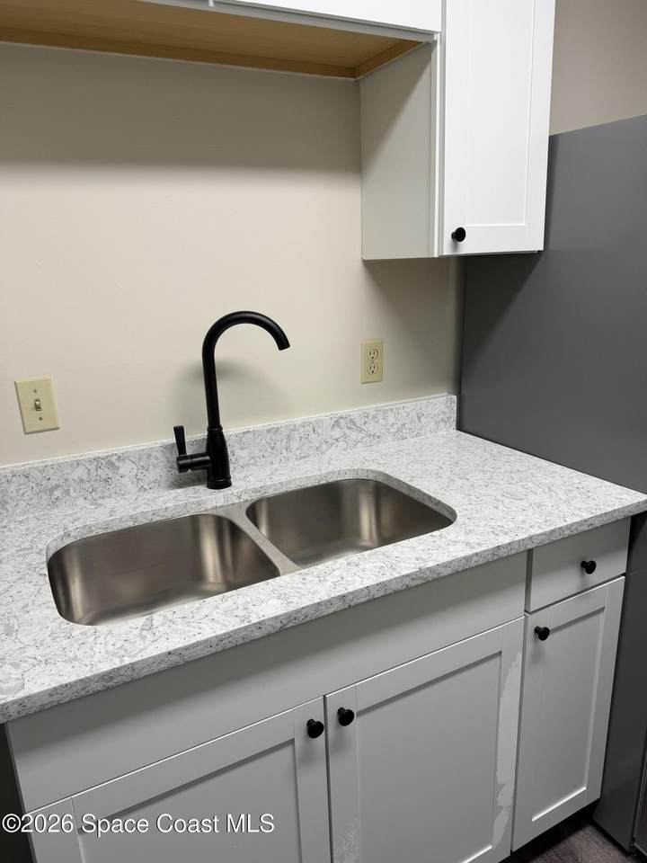 https://bt-photos.global.ssl.fastly.net/spacecoast/1280_boomver_1_1071745-2.jpg