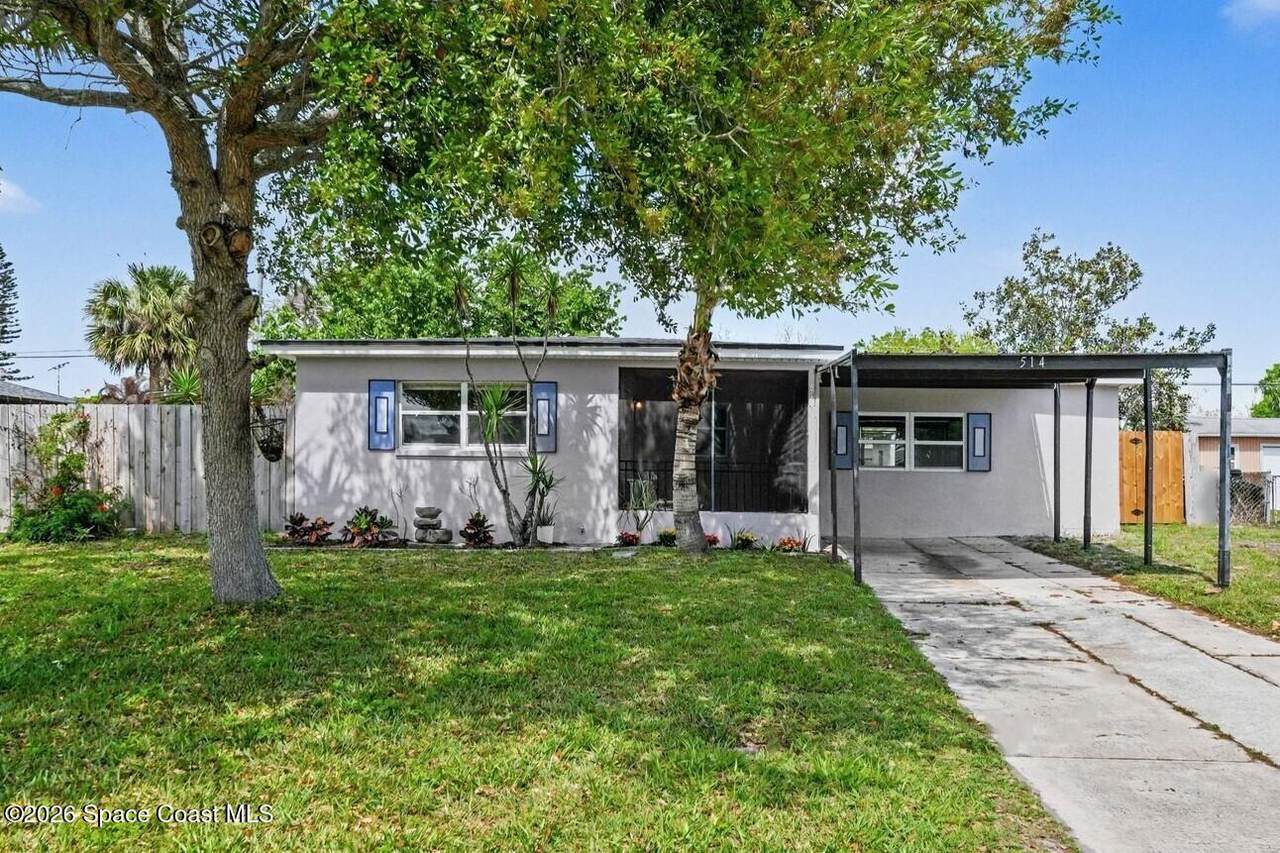 514 Palm Avenue - Photo 1