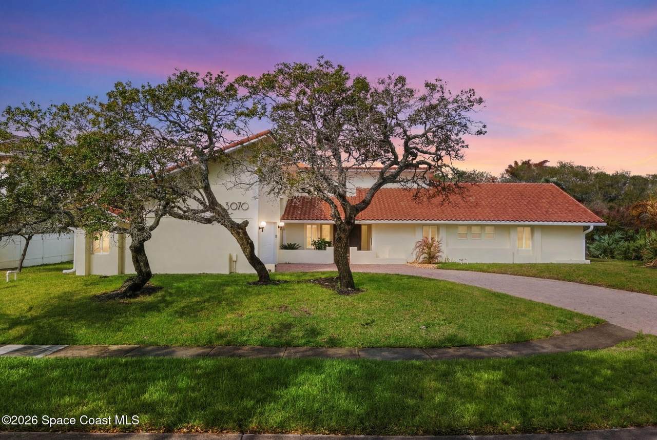 3070 Rio Plumosa - Photo 1