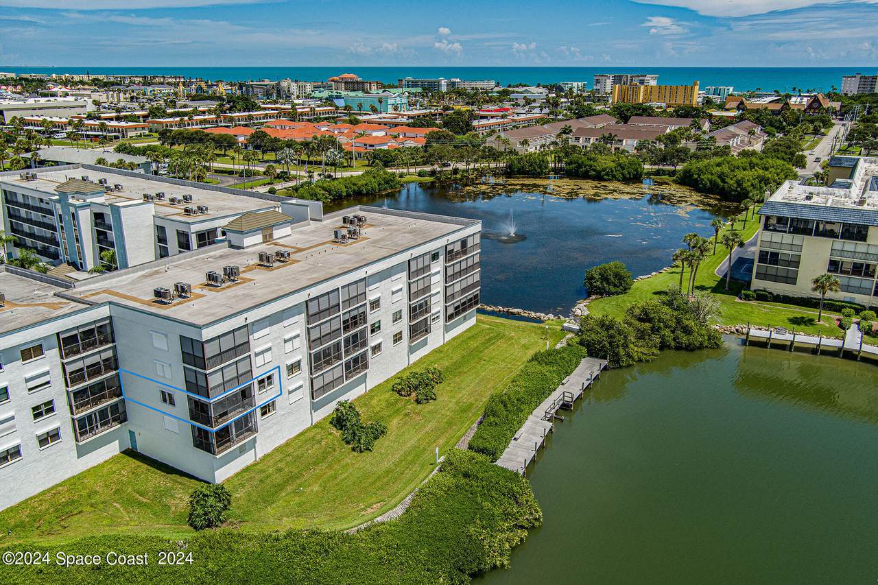 3611 Banana River Boulevard - Photo 1