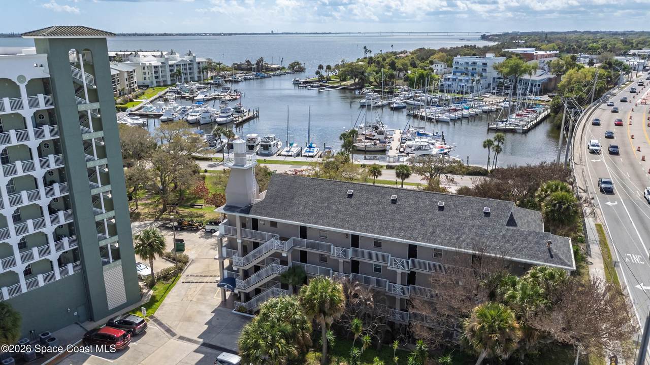 https://bt-photos.global.ssl.fastly.net/spacecoast/1280_boomver_1_1072206-2.jpg