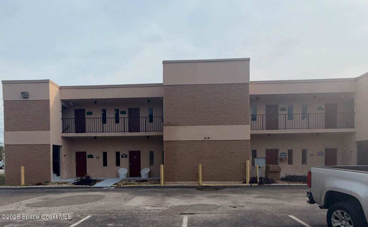 115 Hickory Street - Photo 1