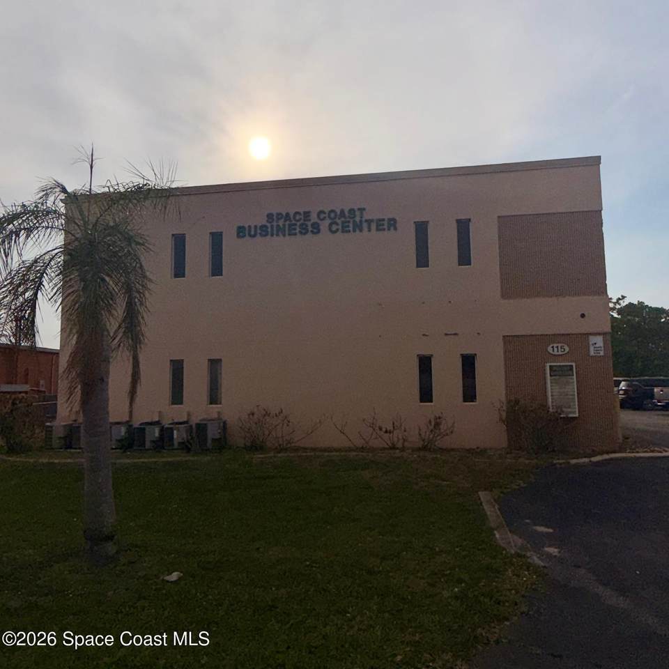 https://bt-photos.global.ssl.fastly.net/spacecoast/1280_boomver_1_1072512-2.jpg