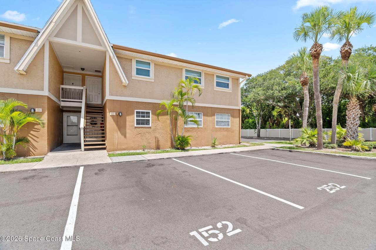 252 Ulster Lane - Photo 1