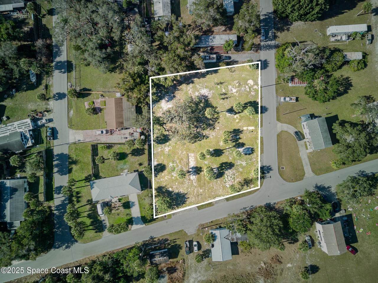 1852 Wabun Street - Photo 1