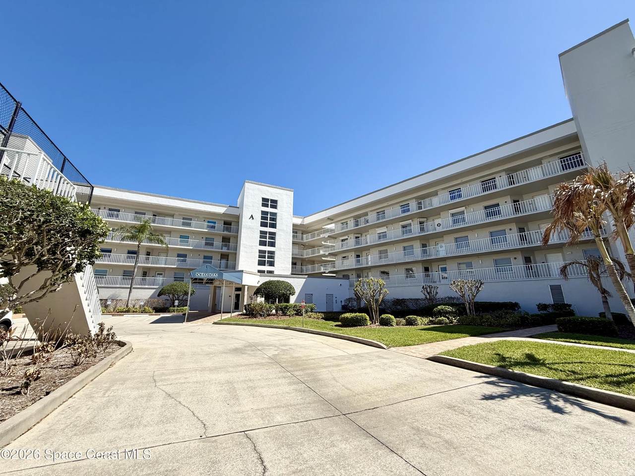 8700 Ridgewood Avenue - Photo 1