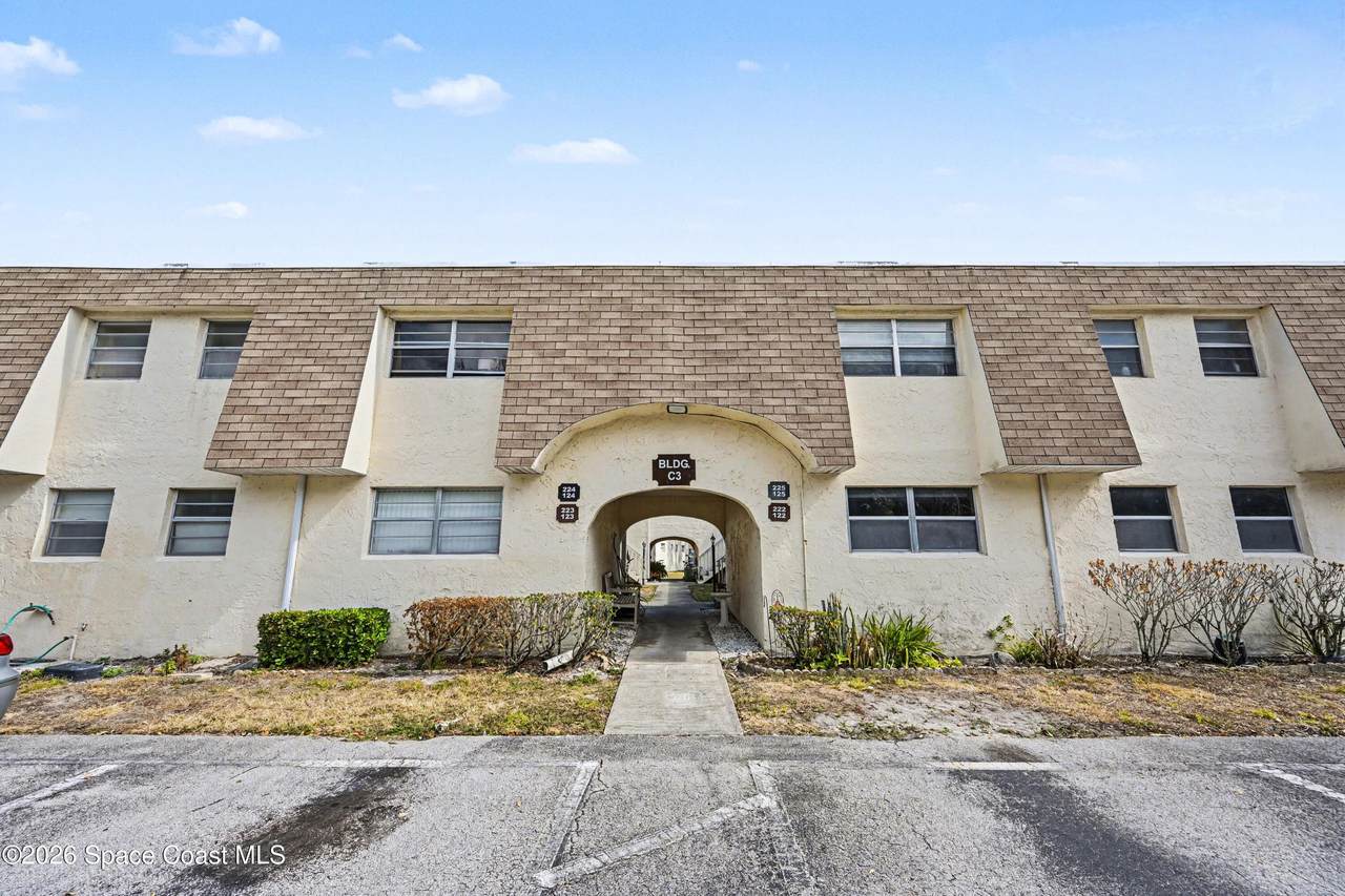 3135 Shady Dell Lane - Photo 1