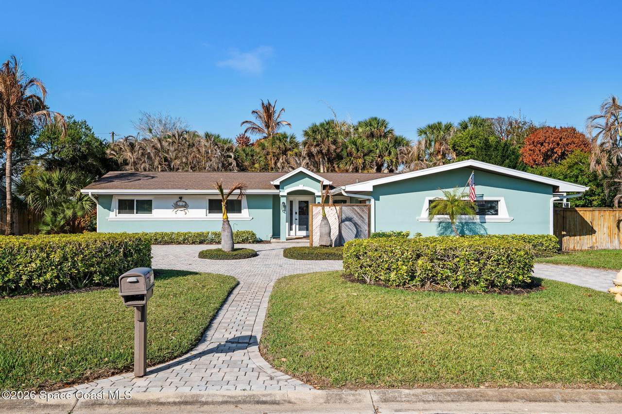 974 Shannon Avenue - Photo 1